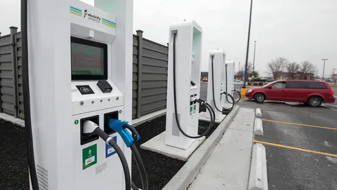 A Comprehensive Guide to Investing in EV Charging Stations